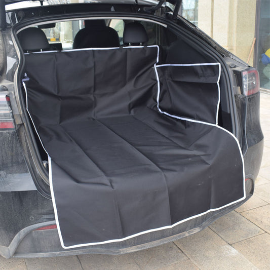 Rear trunk cover for pets